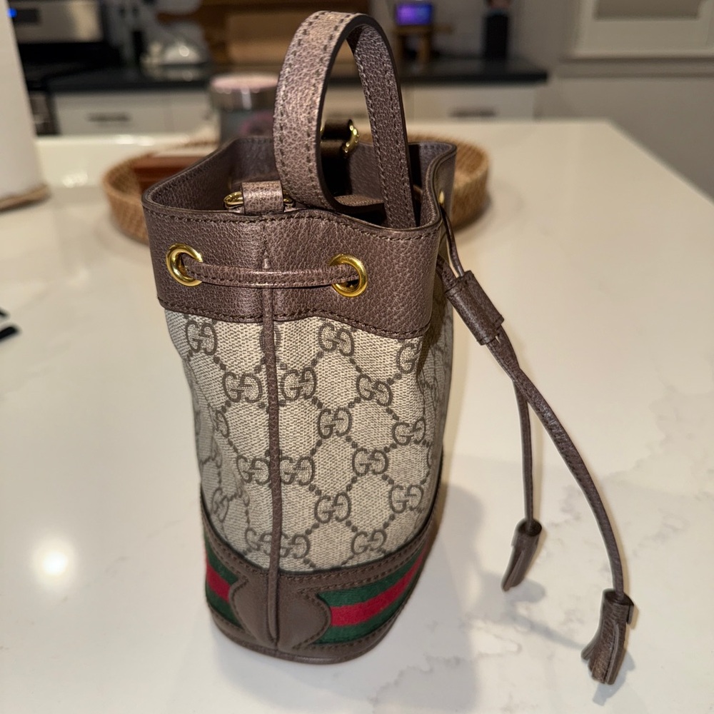 Authentic Gucci GG Supreme Monogram Web Mini Ophidia Bucket Bag - Picture 2 of 8
